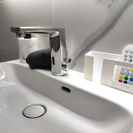 Cinélux - Entier - Parking Gratuit *