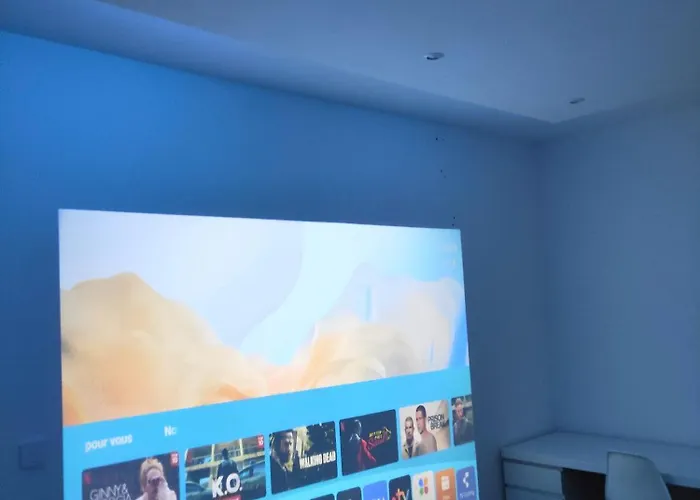 Cinelux - Entier - Parking Gratuit